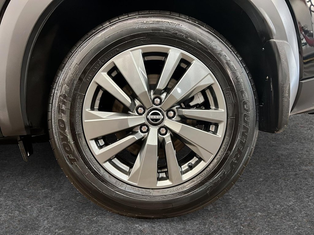 2024 Nissan Pathfinder SV AWD-6