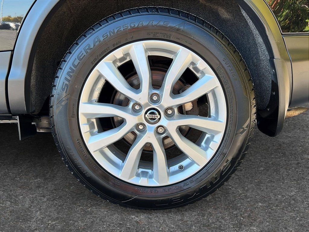 2023 Nissan Qashqai S-6