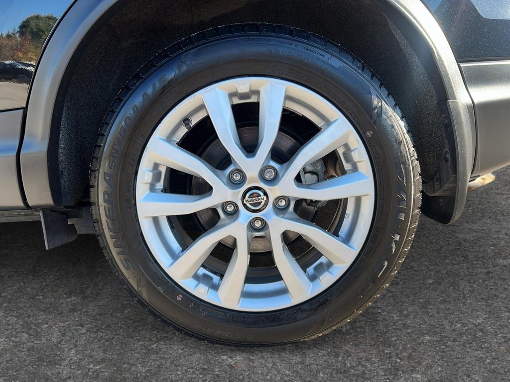 2023 Nissan Qashqai S-6