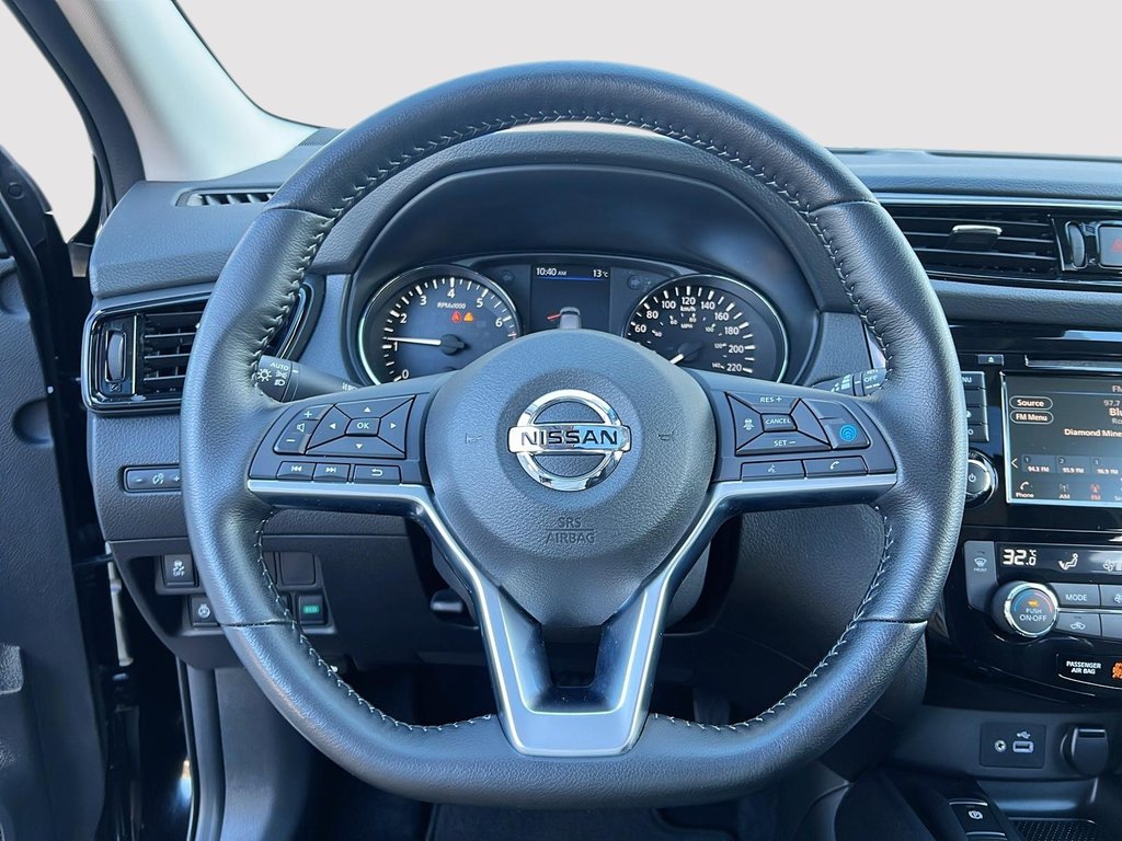 Nissan Qashqai SV AWD 2023 à Sherbrooke, Québec - 11 - w1024h768px