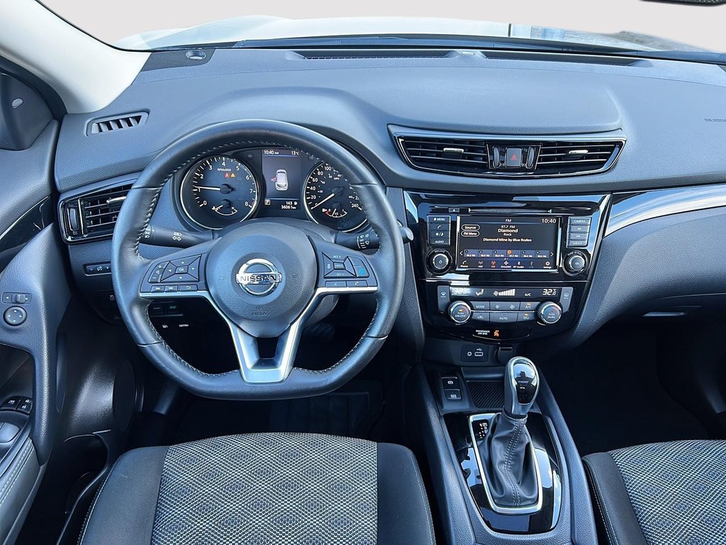 Nissan Qashqai SV AWD 2023 à Sherbrooke, Québec - 9 - w1024h768px