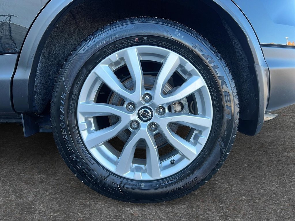 Nissan Qashqai SV 2023-6