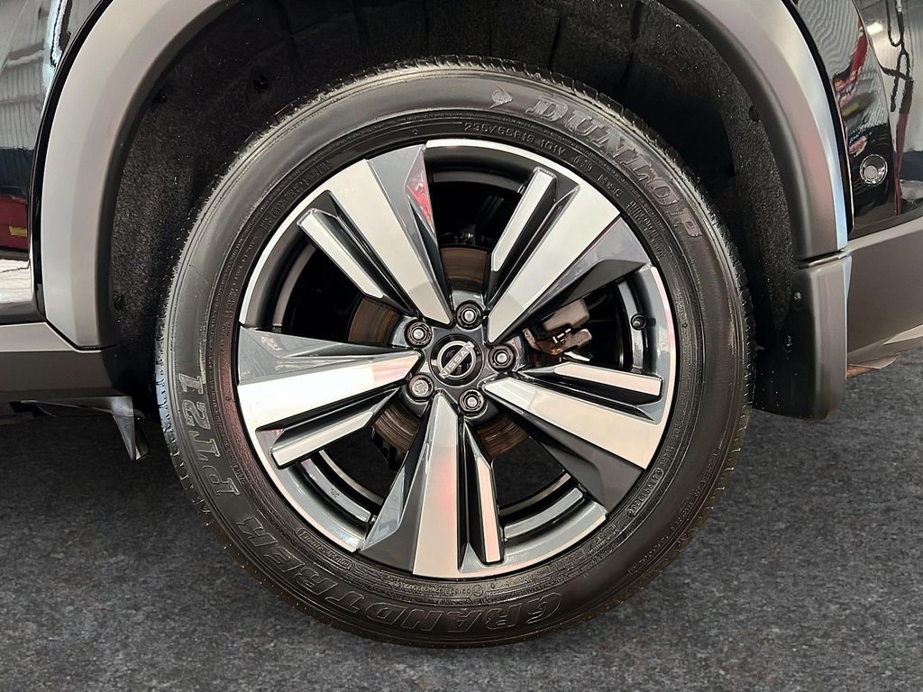 Nissan Rogue Platinum 2023-6