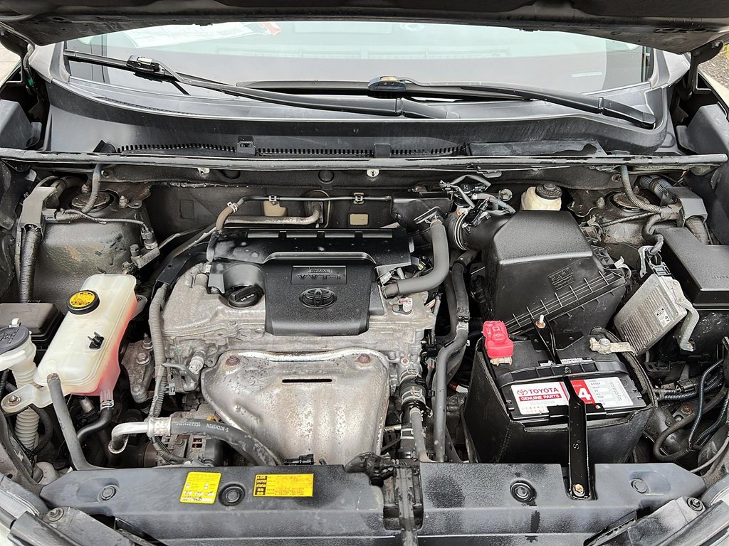 2015 Toyota RAV4 LE-7