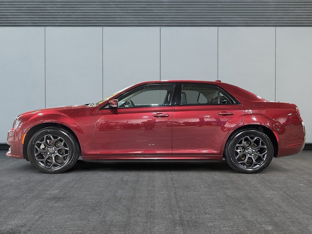 2022 Chrysler 300 TOURING L AWD-4