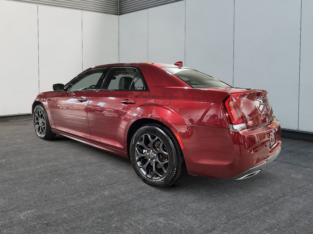 2022 Chrysler 300 TOURING L AWD-3
