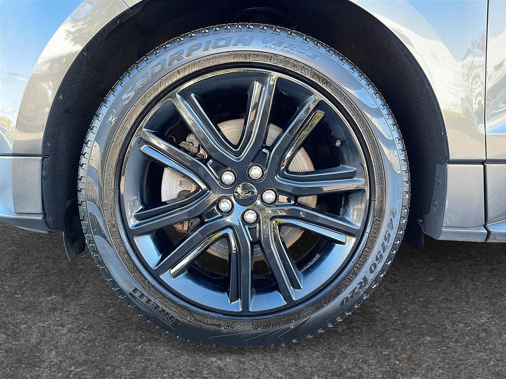 2020 Ford Edge ST LINE-6