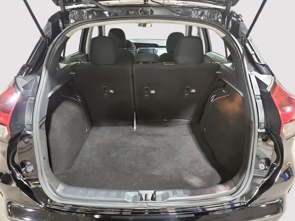 2021 Nissan Kicks SV-5