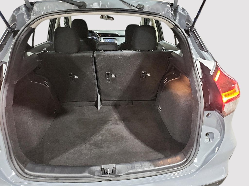 2022 Nissan Kicks S-5