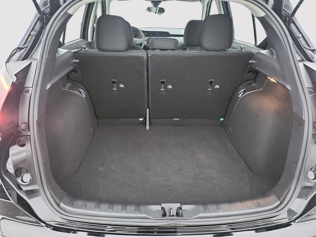 Nissan Kicks SV 2023-5