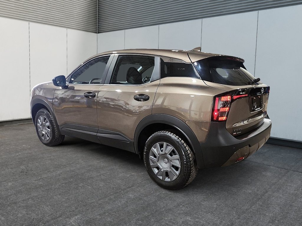 2025 Nissan Kicks S-3