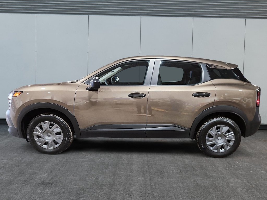 2025 Nissan Kicks S-4