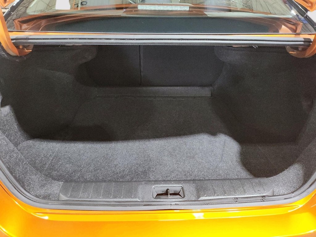 Nissan Sentra SR 2021-5