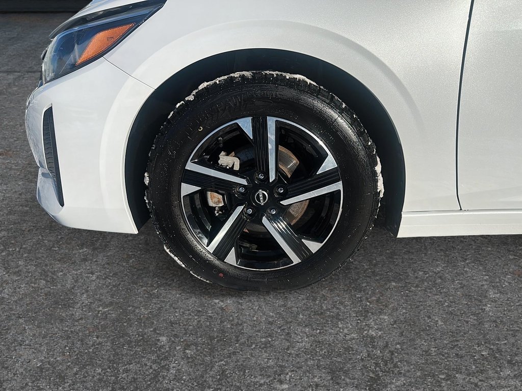 Nissan Sentra SV 2024-6