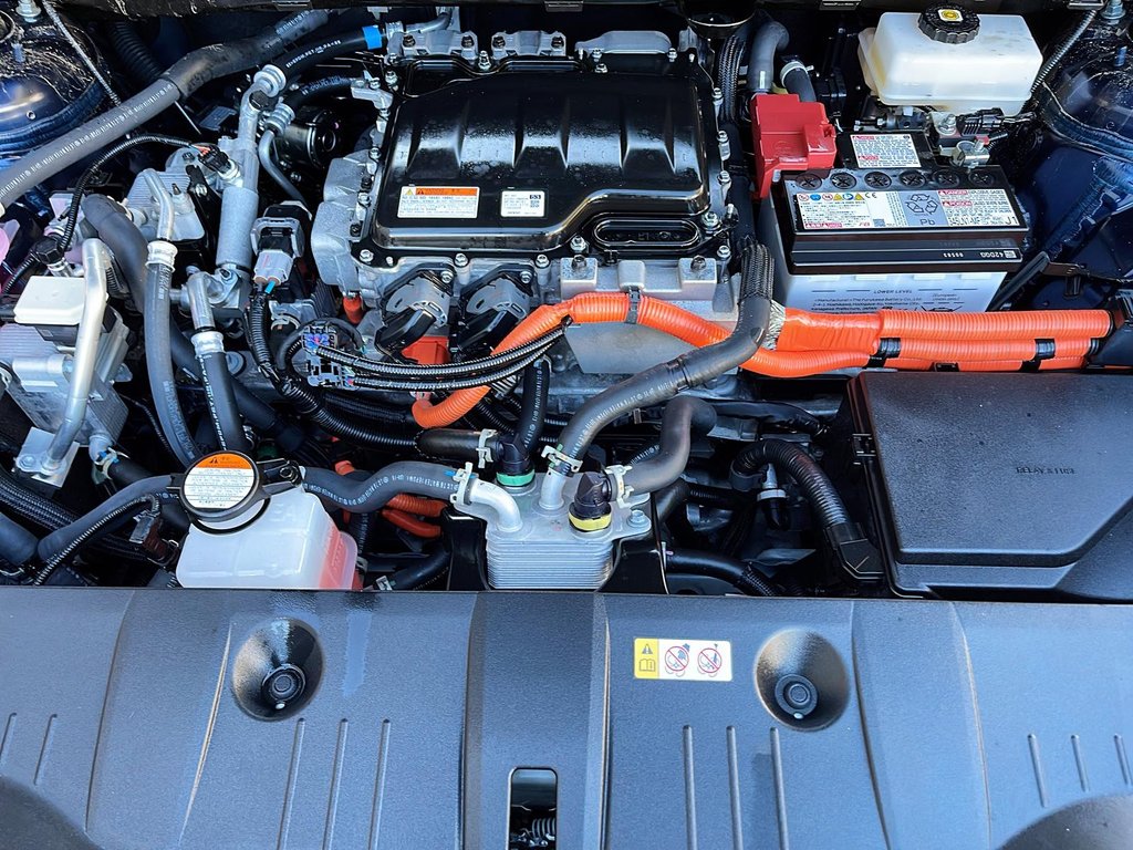 2024 Toyota BZ4X LE-7