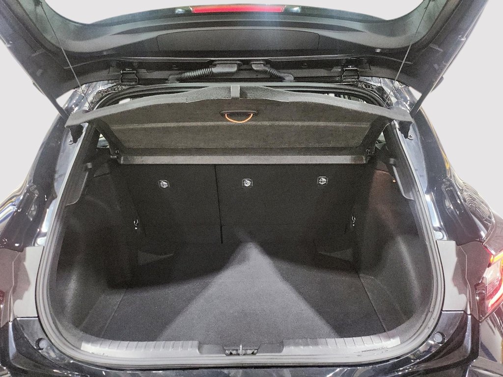 2024 Toyota Corolla Hatchback SE-5