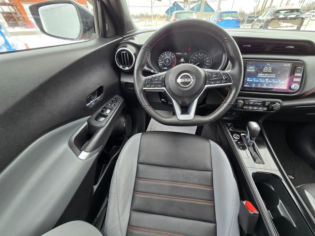 Nissan Kicks SR PRIVILÈGE 2023 à Magog, Québec - 17 - w1024h768px