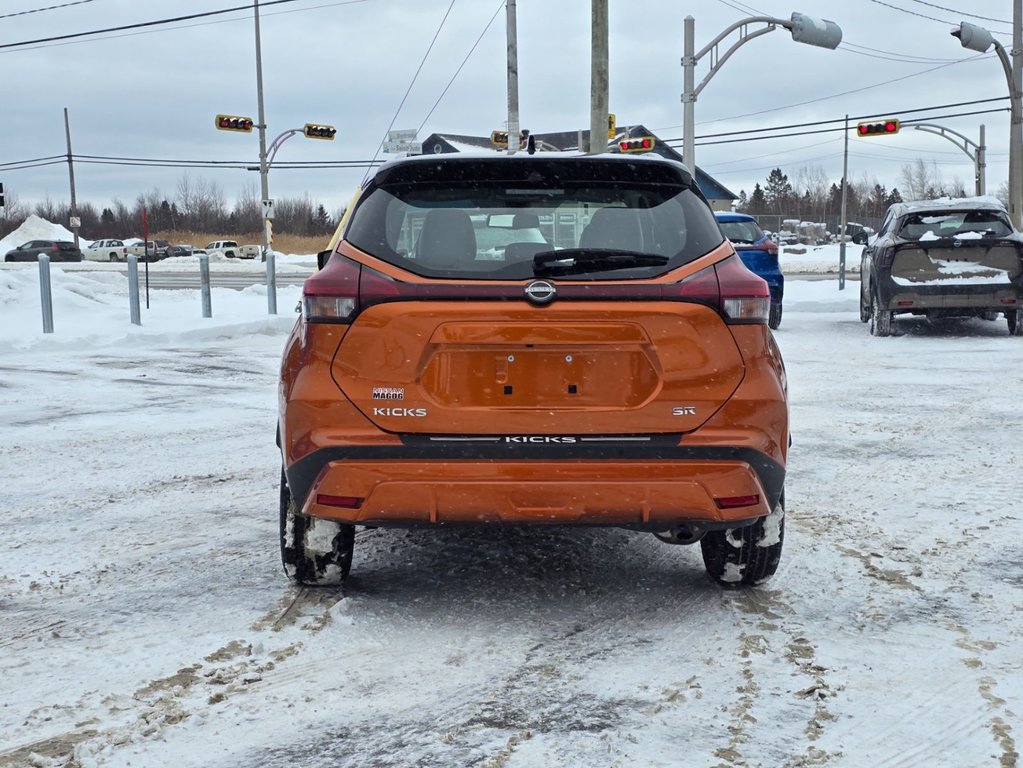 Nissan Kicks SR PRIVILÈGE 2023 à Magog, Québec - 4 - w1024h768px