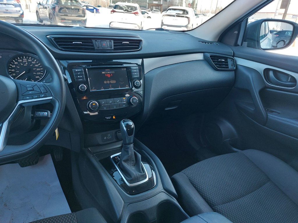 2020 Nissan Qashqai S FWD in Magog, Quebec - 15 - w1024h768px