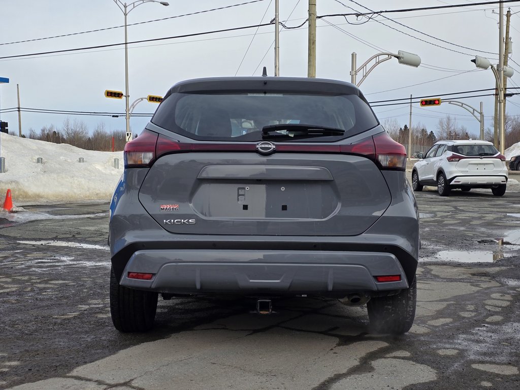 Nissan Kicks S 2022 à Magog, Québec - 6 - w1024h768px