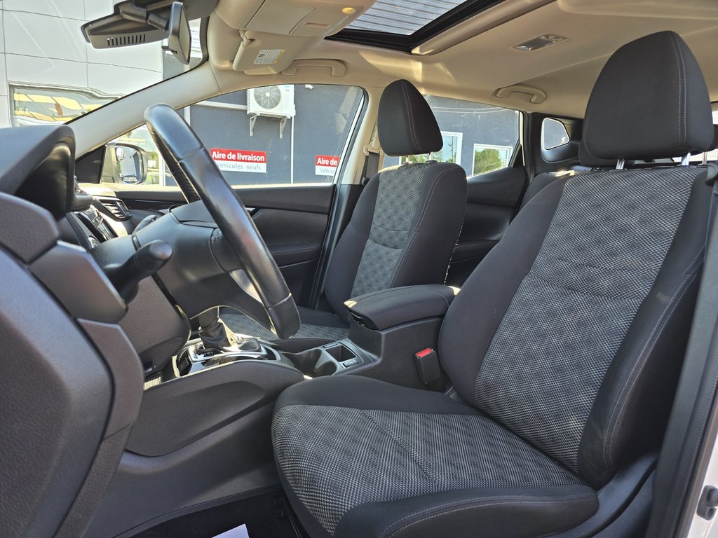 Nissan Qashqai SV AWD 2019 à Magog, Québec - 16 - w1024h768px