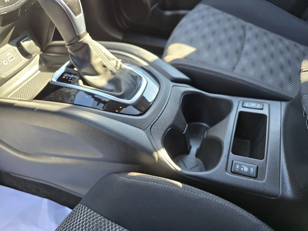 Nissan Qashqai SV AWD 2019 à Magog, Québec - 24 - w1024h768px