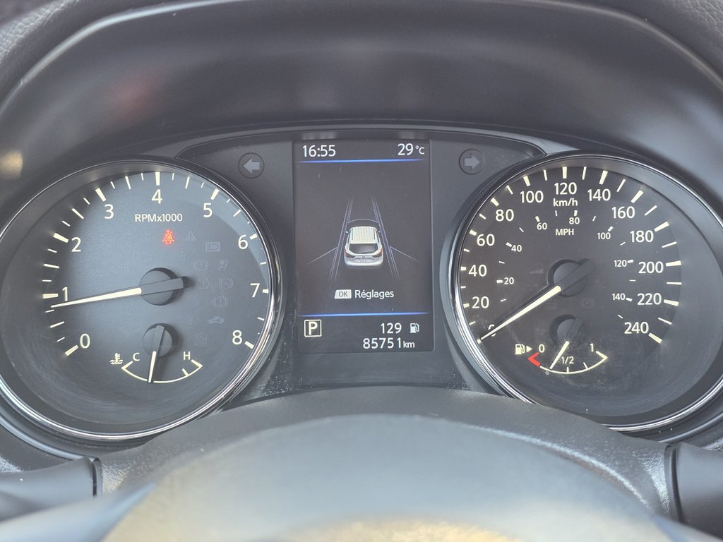 Nissan Qashqai SV AWD 2019 à Magog, Québec - 19 - w1024h768px