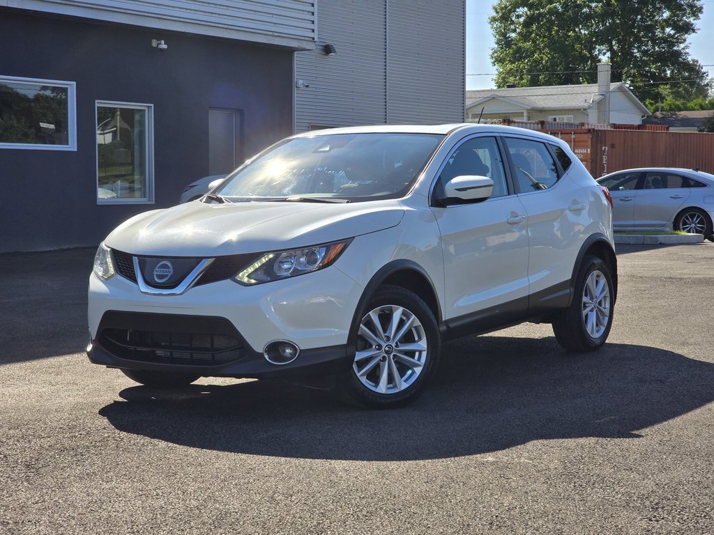 Nissan Qashqai SV AWD 2019 à Magog, Québec - 1 - w1024h768px