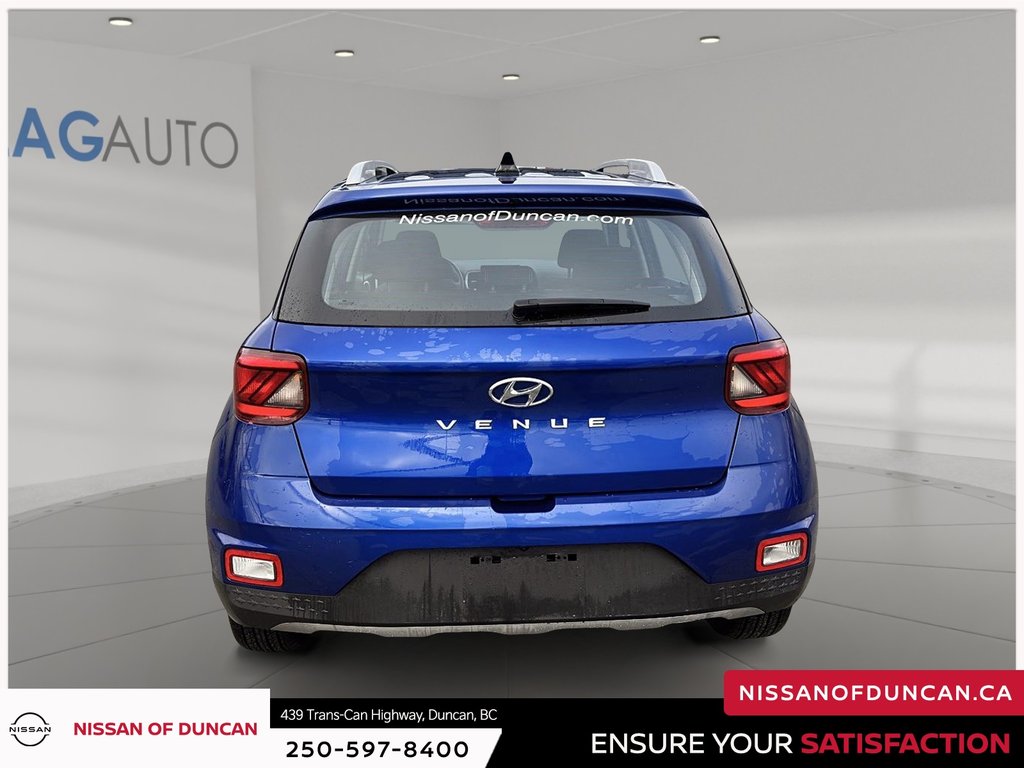 2022 Hyundai Venue Trend-2