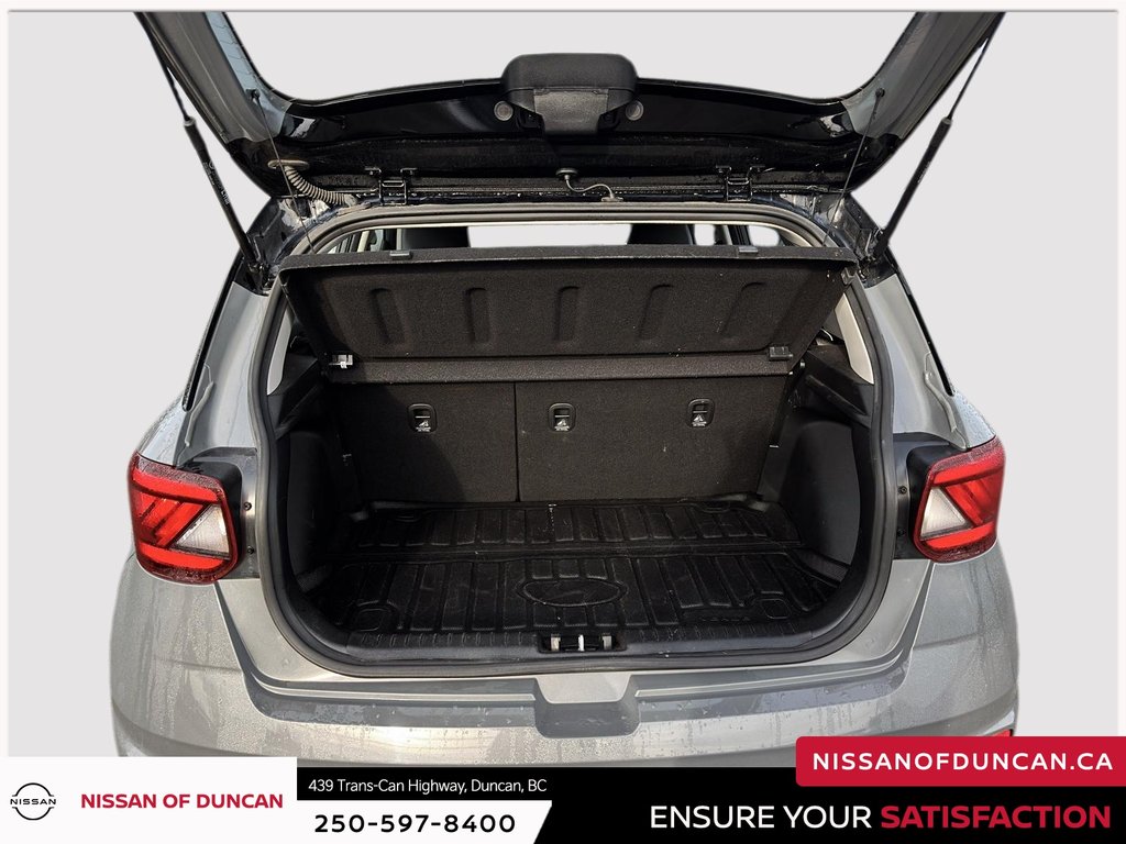 2022 Hyundai Venue Trend-4