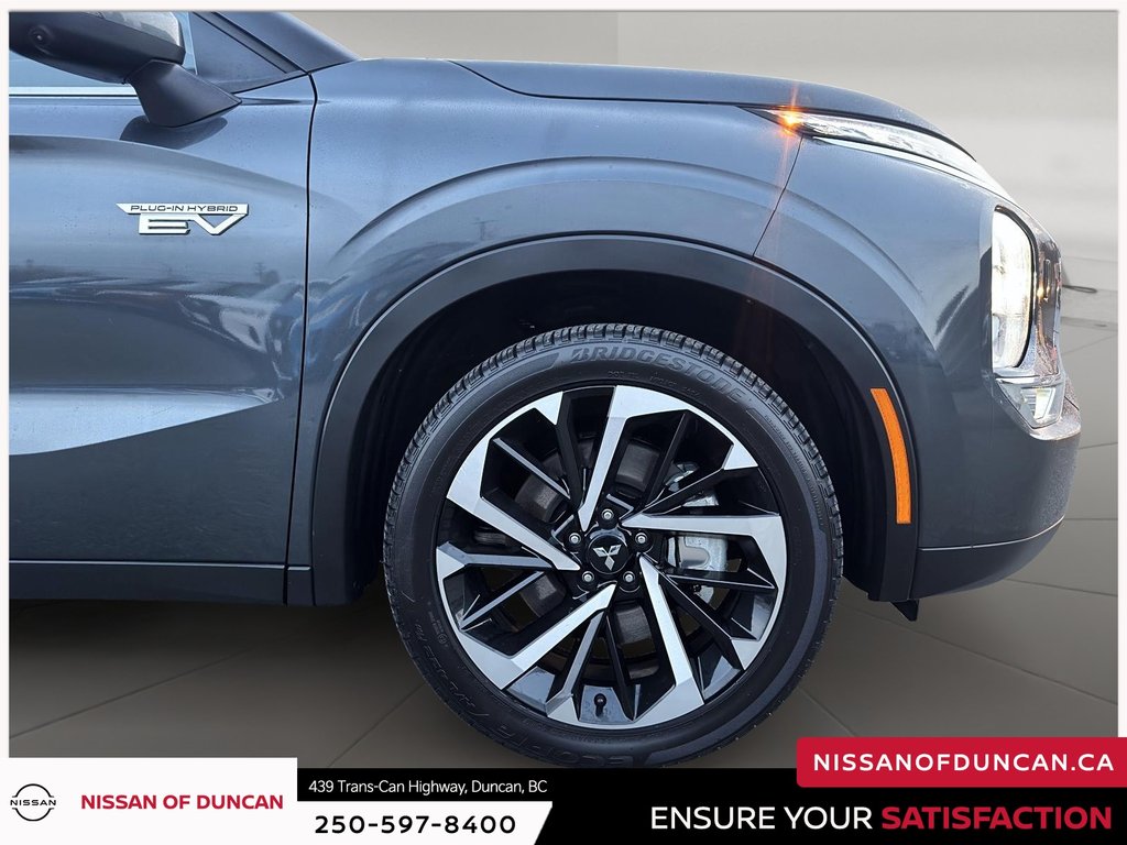 2025 Mitsubishi Outlander PHEV-6