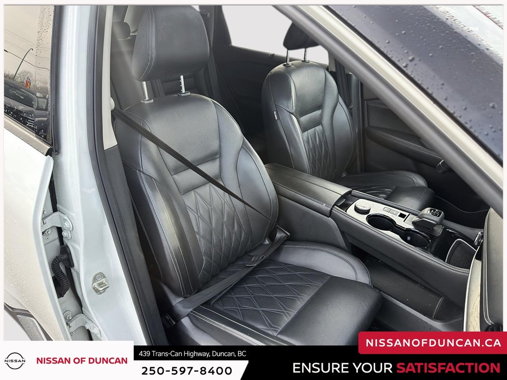 2021 Nissan Rogue Platinum-7