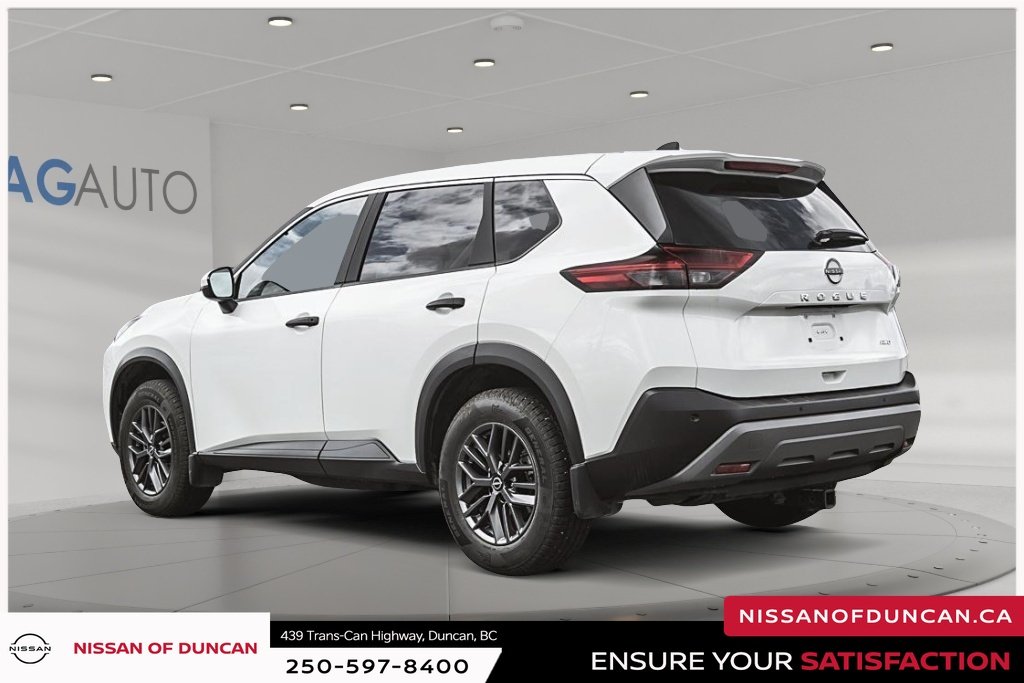 2023 Nissan Rogue S-3