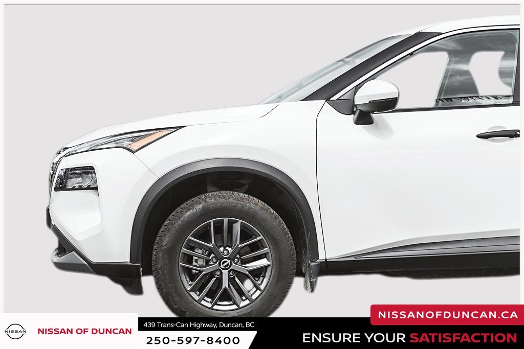 2023 Nissan Rogue S-1