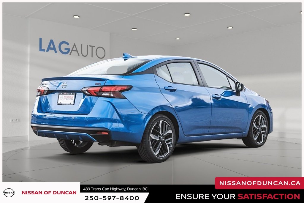 2023 Nissan Versa SR-5