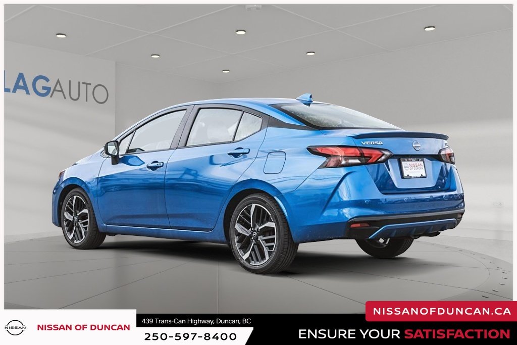 2023 Nissan Versa SR-3