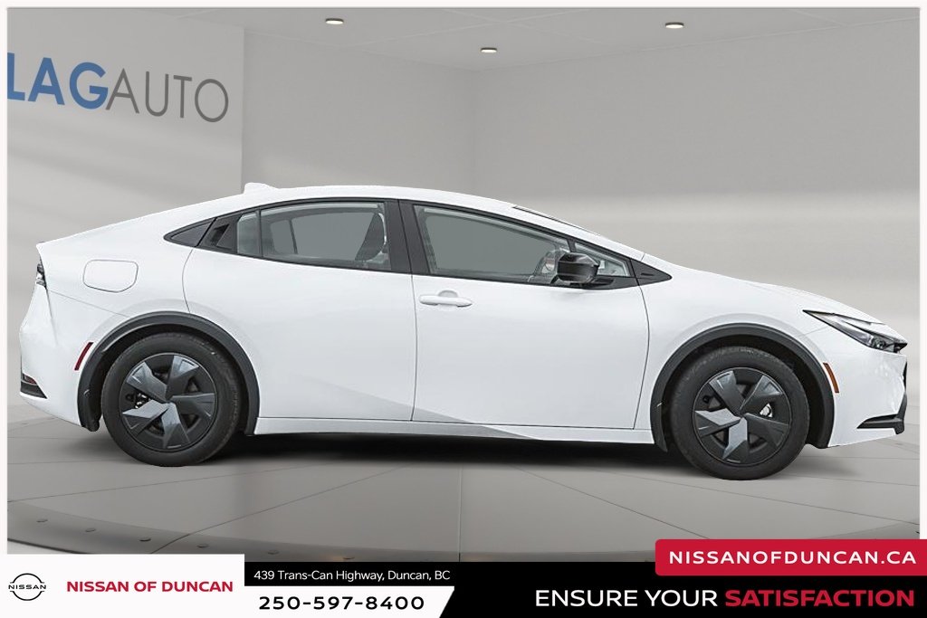 2024 Toyota Prius Prime SE-6