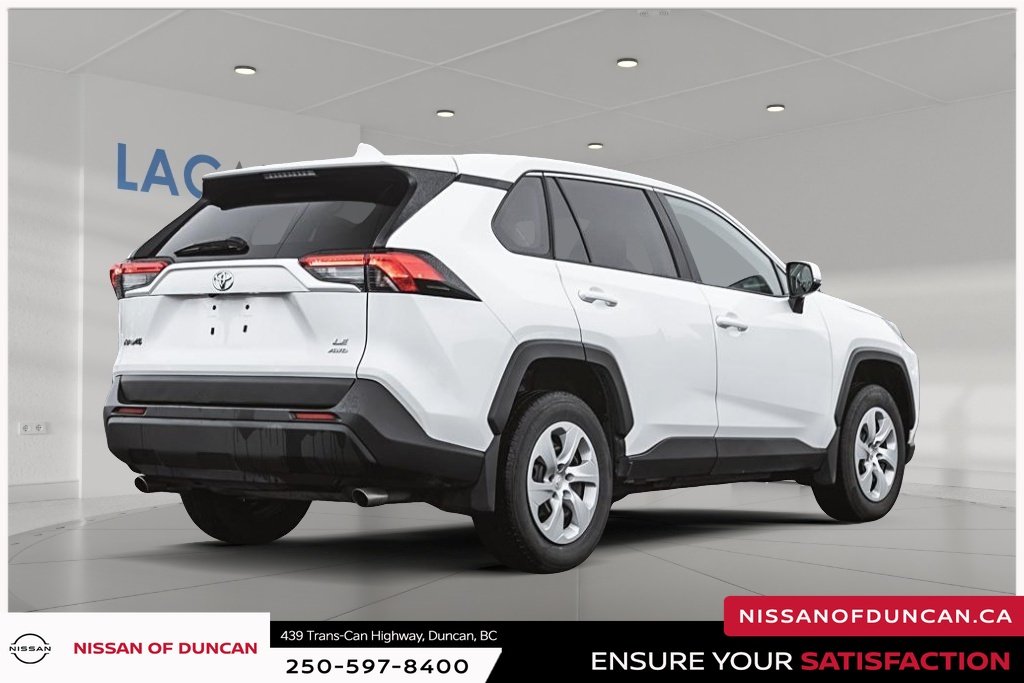 2024 Toyota RAV4 LE-4