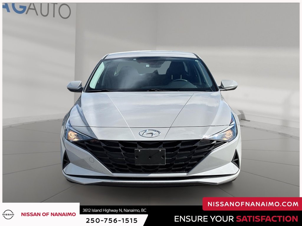 2022 Hyundai Elantra Preferred-1