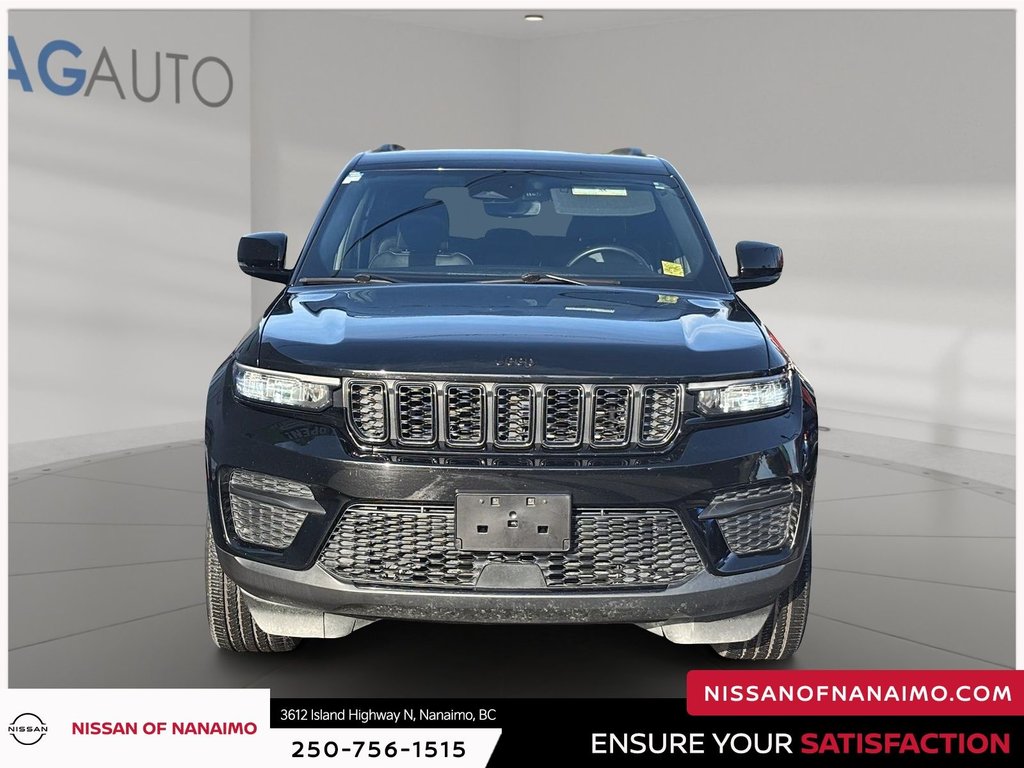 2023 Jeep Grand Cherokee Altitude-1