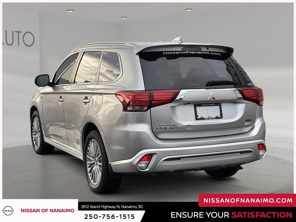 2022 Mitsubishi Outlander PHEV SE-6