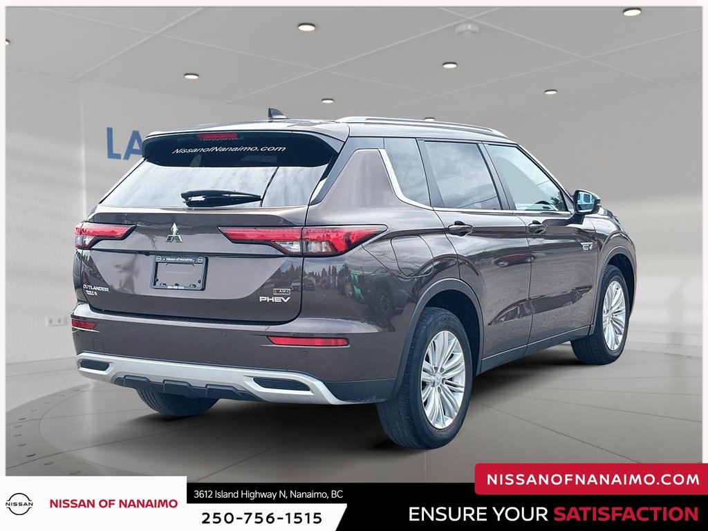 2023 Mitsubishi Outlander PHEV LE-5