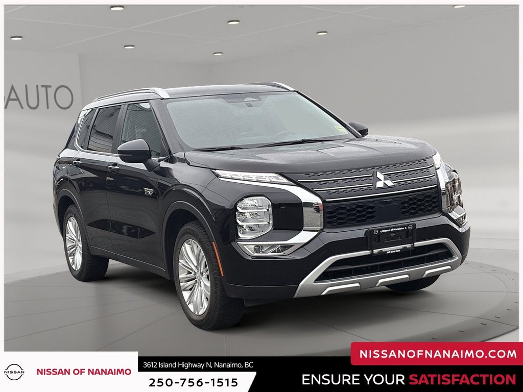 2023 Mitsubishi Outlander PHEV LE-2