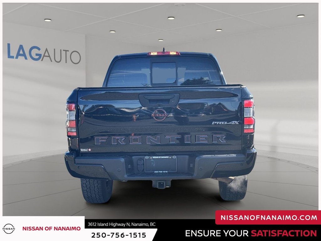 2022 Nissan Frontier PRO-4X-5
