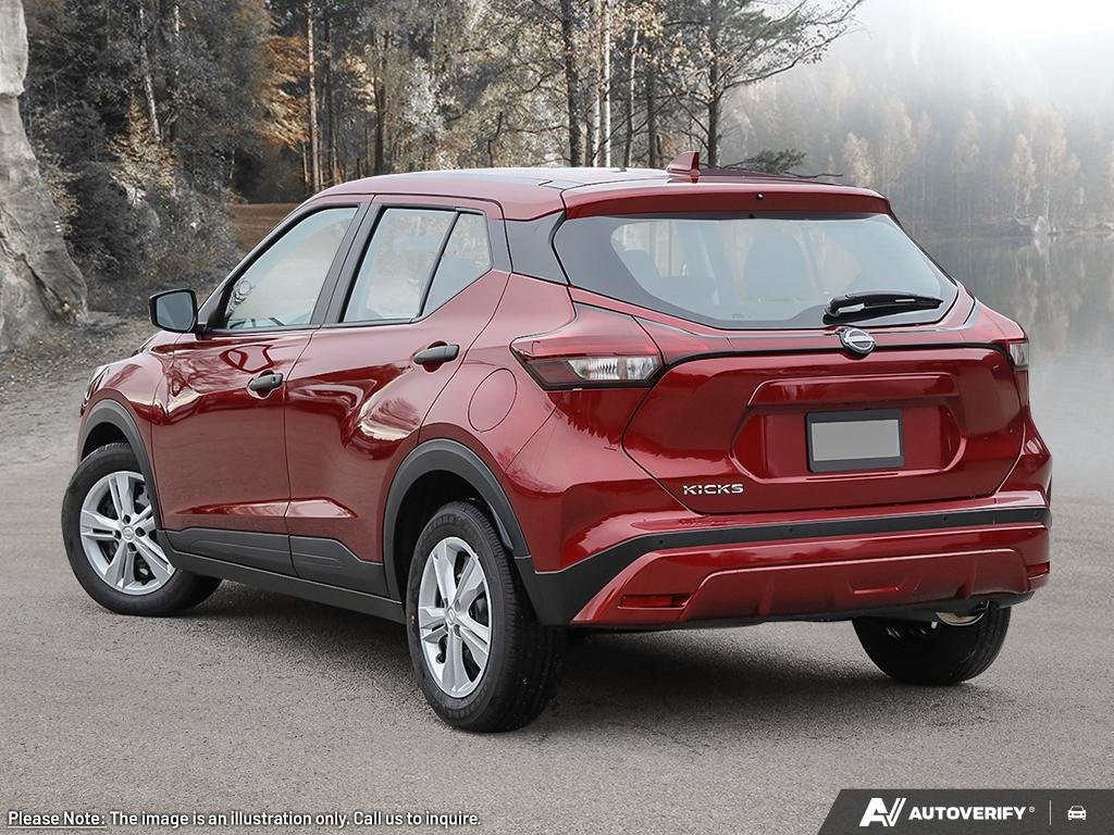 2025 Nissan Kicks Play S-3