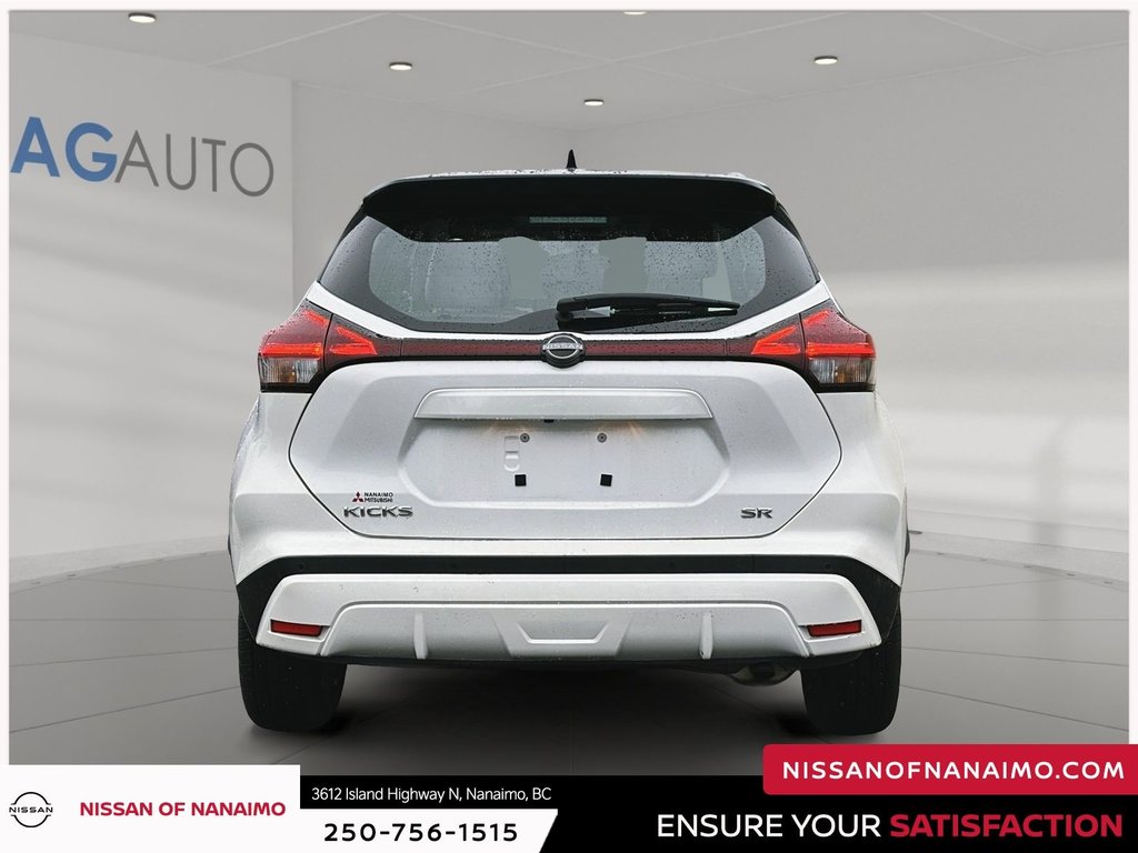 2022 Nissan Kicks SR-5