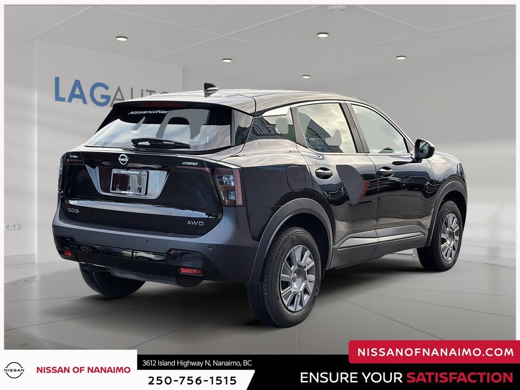 2025 Nissan Kicks S-4