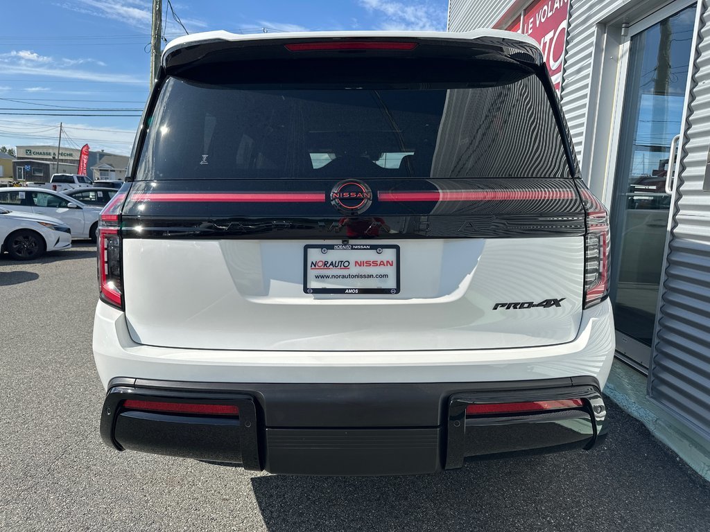 Nissan Armada PRO-4X 2025 à Amos, Québec - 8 - w1024h768px