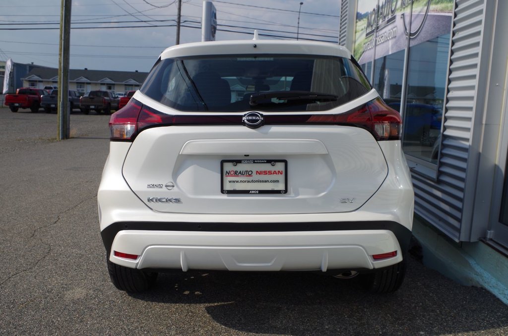 Nissan Kicks Play SV 2024 à Amos, Québec - 8 - w1024h768px