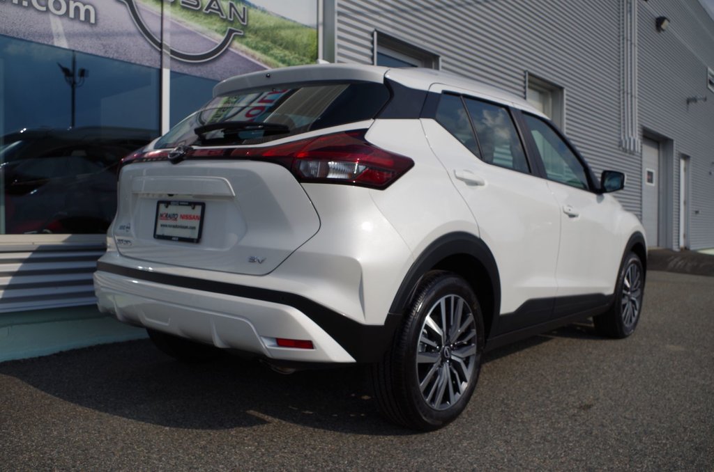 Nissan Kicks Play SV 2024 à Amos, Québec - 6 - w1024h768px